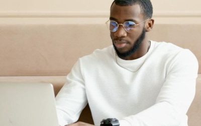 Online vs. In-Person Therapy: How to pick which is right for you